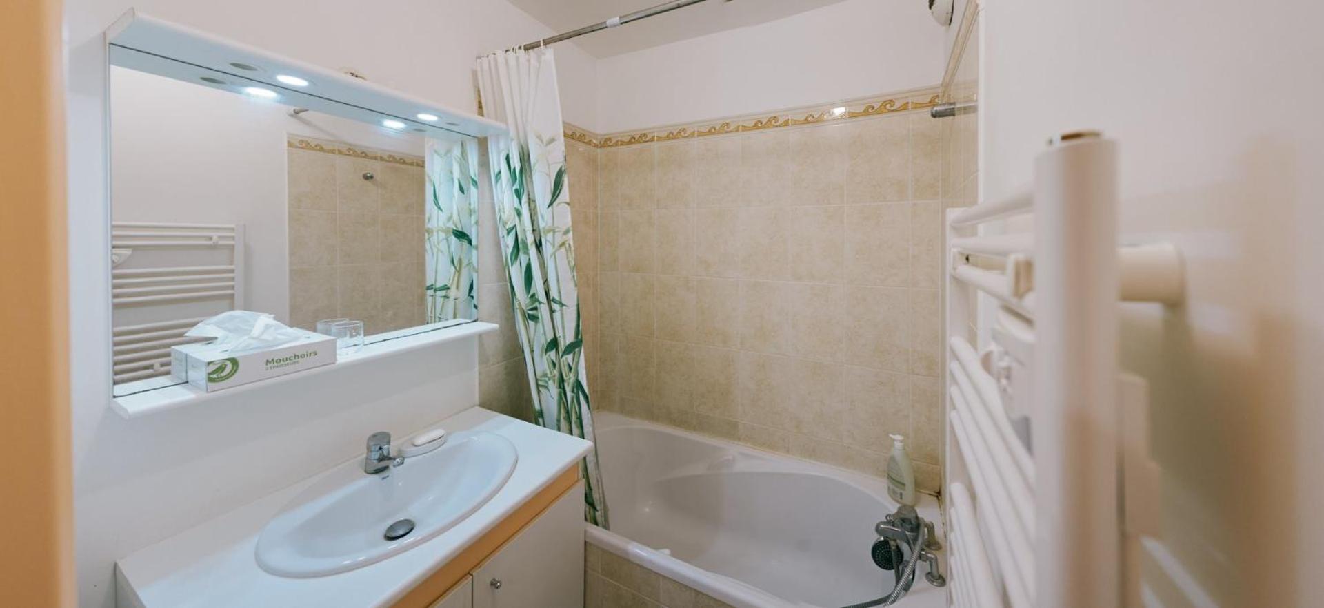Guestready - Cosy Stay For 3 In Meudon Exterior photo